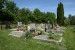   e)    Hřbitov
